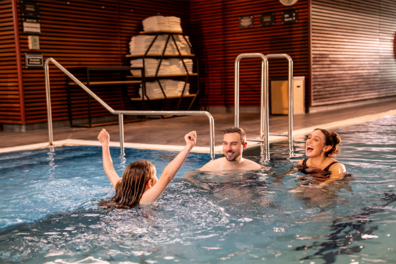 SkyCity Hotel Swimming